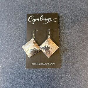 Opulenza Designs .925 Hammered Earrings with Polishing Cloth